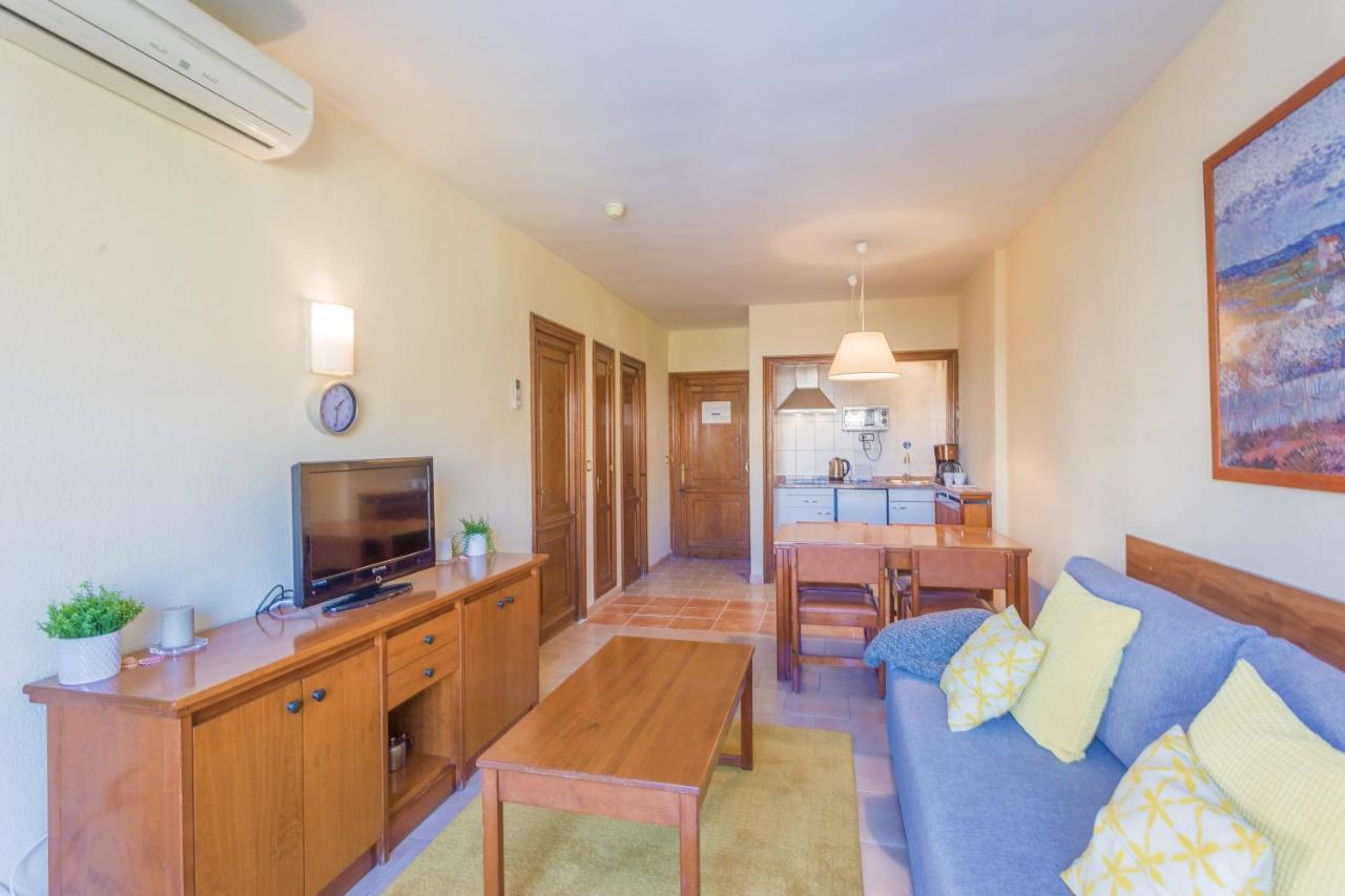 ☆beachfront 1br Ronda 4 - Ac/wifi/pool *
